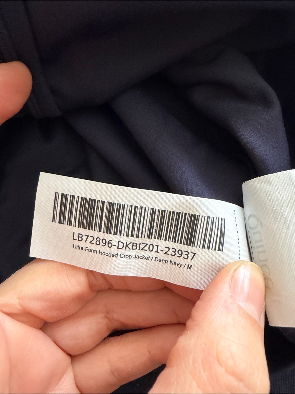 Quince Ultra-Form Hooded Crop Jacket in Deep Navy M - Picture 14 of 14